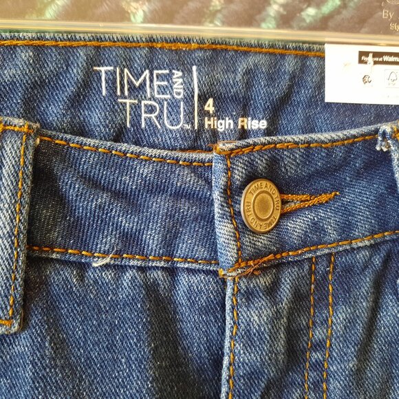 Vintage Crop High-Rise Barrel Jeans NWT! - Blue, Size 4 - Picture 12 of 16